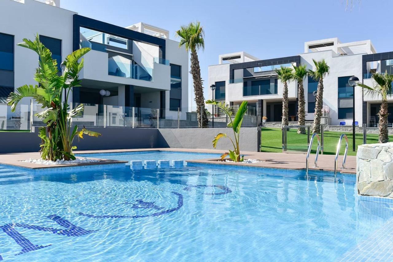 Ferienwohnung Oasis Beach IX PuntaPrima Torrevieja Exterior foto